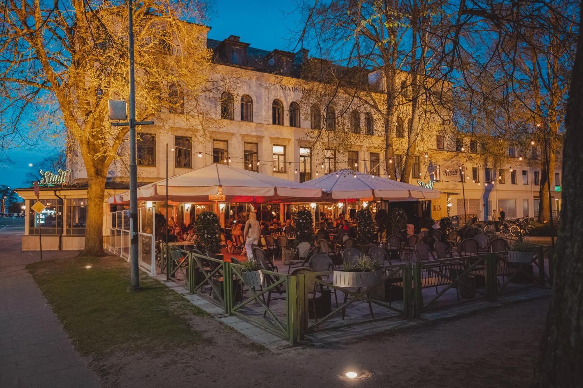 Stadshotellet Lidkoeping Buitenkant foto